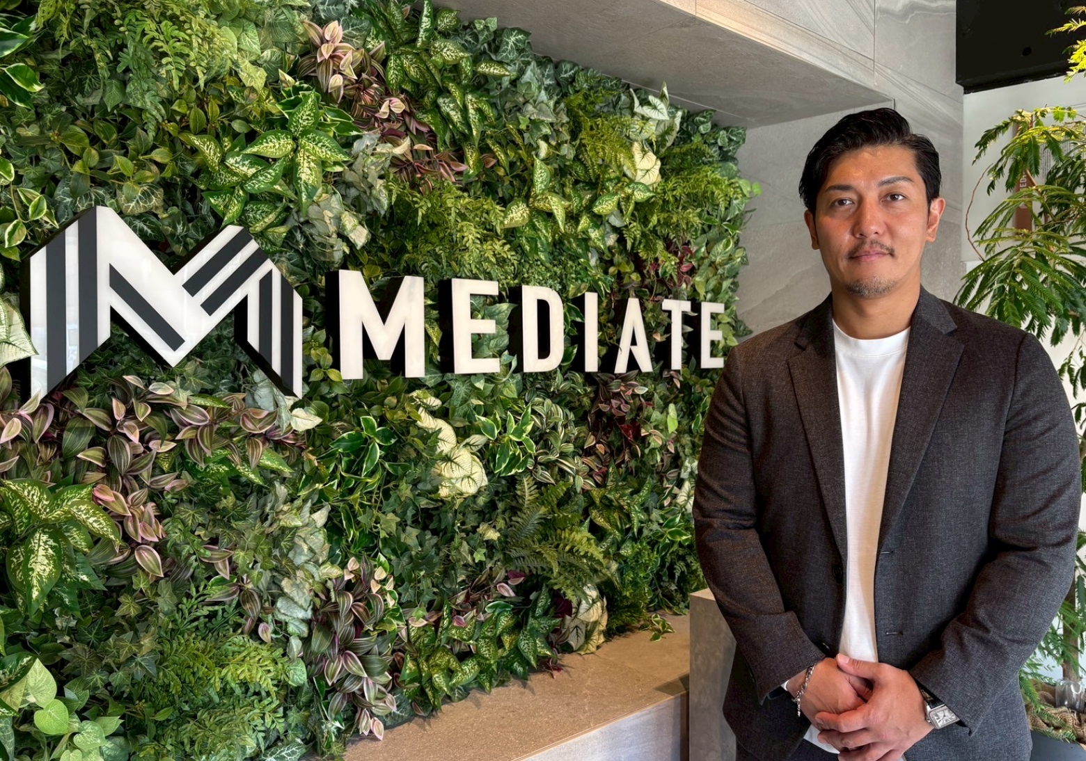 荒川 真輝人 社長